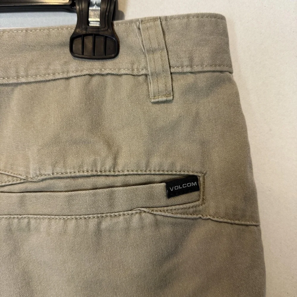 Volcom Pants Mens 36 Beige Chino Regular Fit Straight Leg Casual Cotton Blend